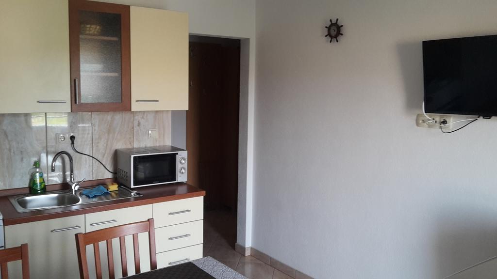 Vila Suzana Tribalj Buitenkant foto