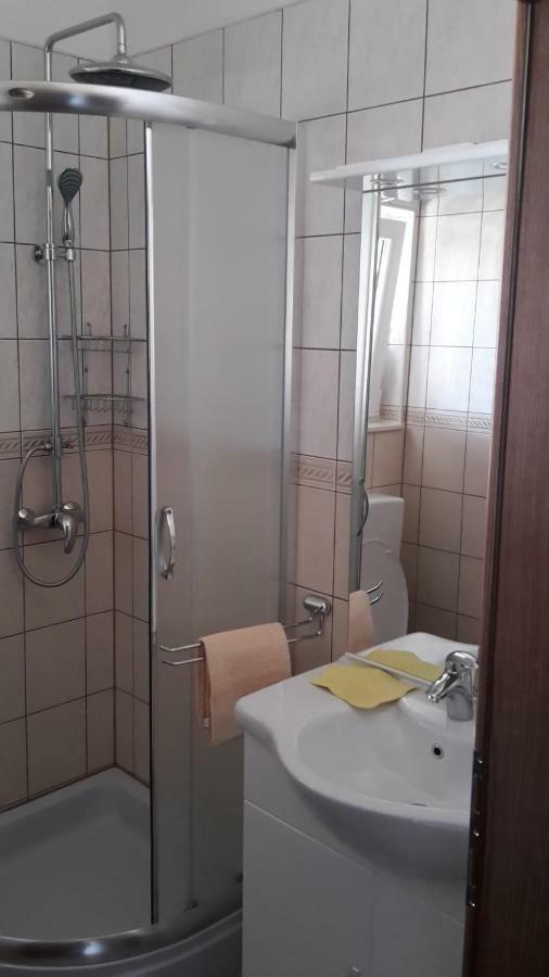 Vila Suzana Tribalj Buitenkant foto